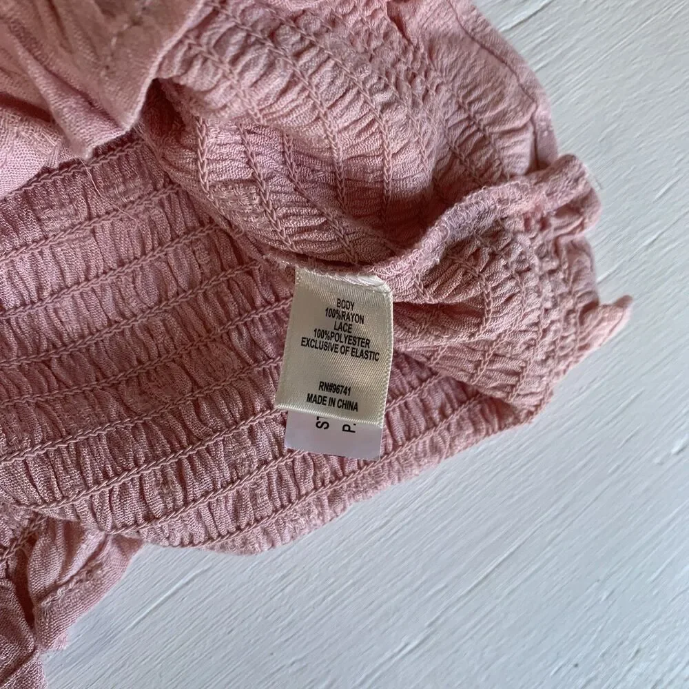 NWT Self E Surplice-Neck Long-Sleeve Clip Dot Smocked Top Salmon Pink Sz M
